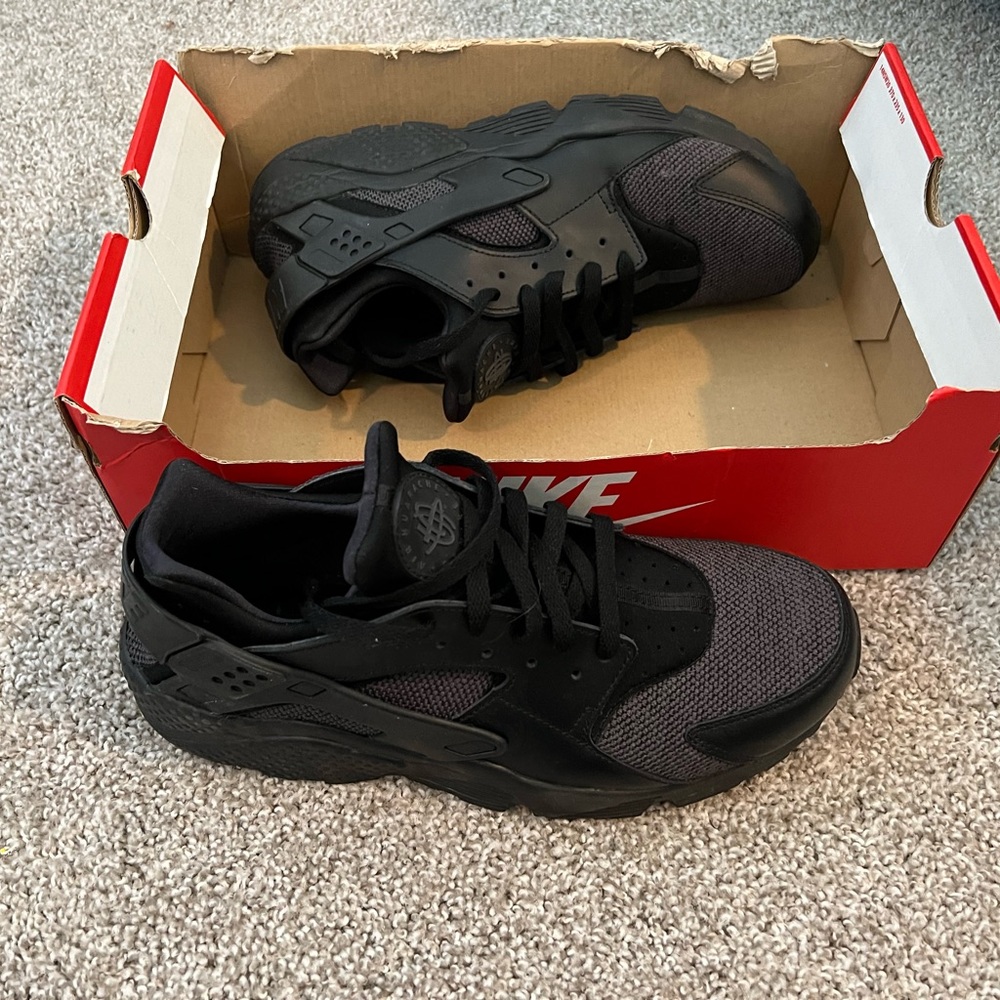 Nike Huaraches